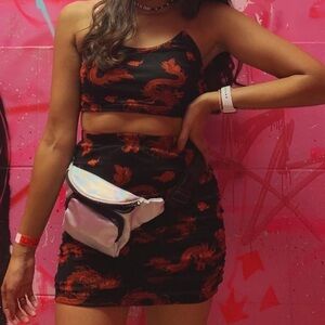 Mesh black and red dragon club rave set